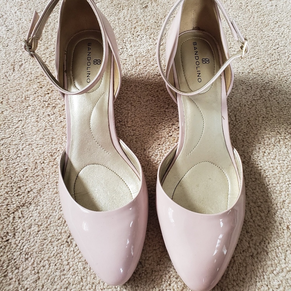 Bandolino Flats with ankle strap